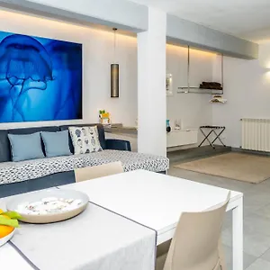 Luxury By Arbaspaa Manarola